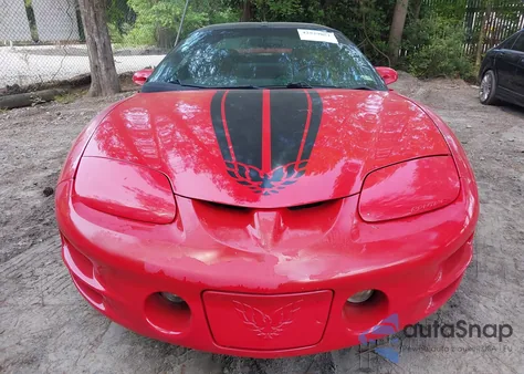 2001 Pontiac Firebird Trans Am из США, поврежденный, VIN 2G2FV22G712148927